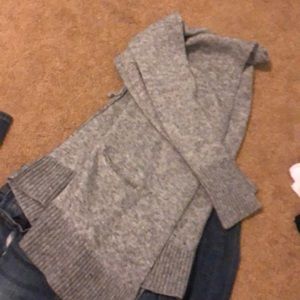 Grey cardigan LOFT. Medium